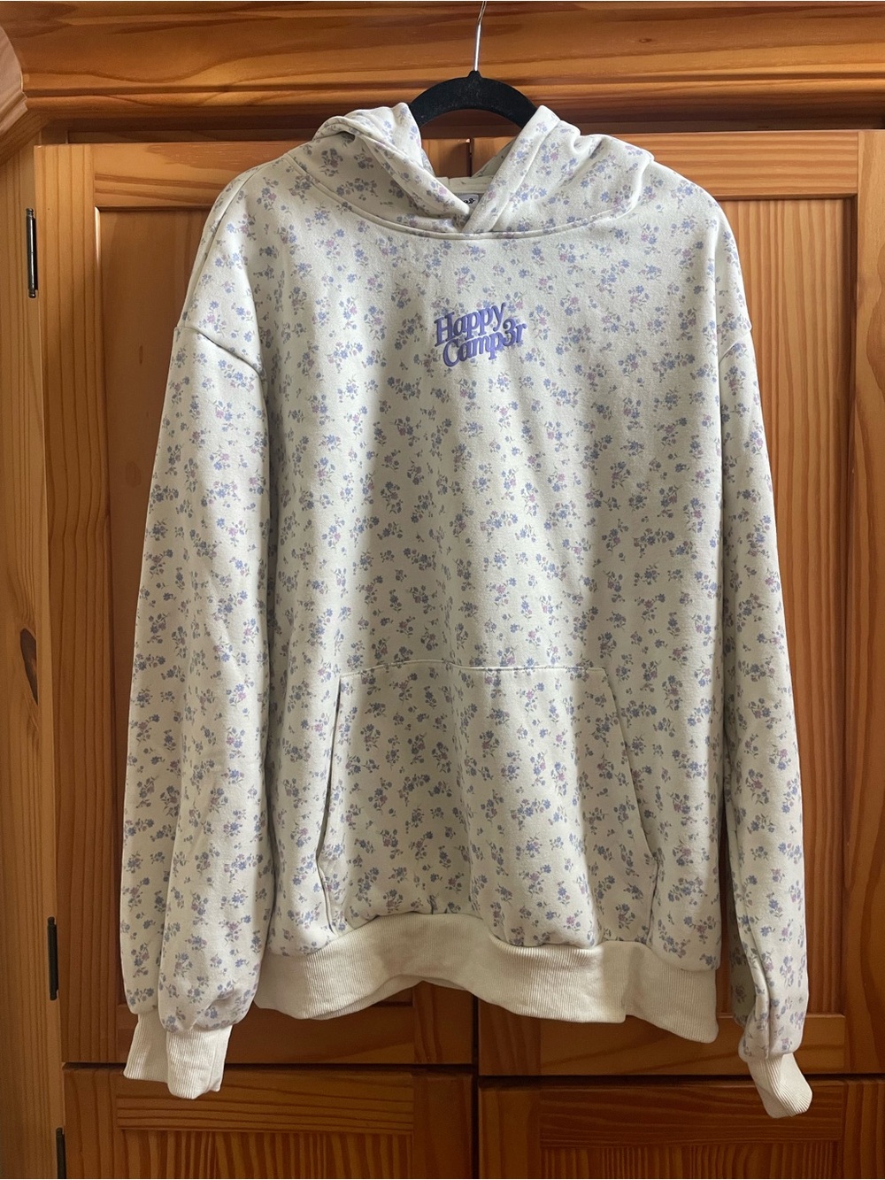 Happy Camp3r Lavender Floral Hoodie - Size XL